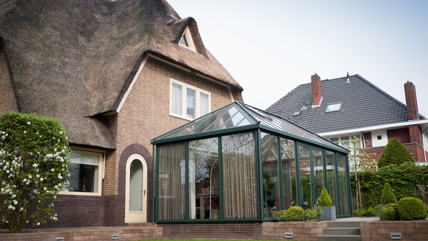 Veranda met staalconstructie