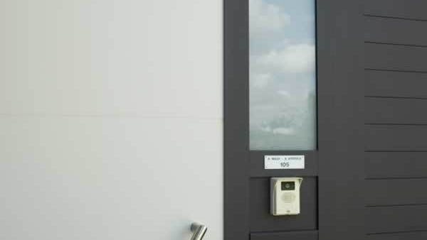 Inkom woning aluminium deur